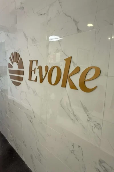 evoke-gold-reception-signs-nyc-768x1024.jpg